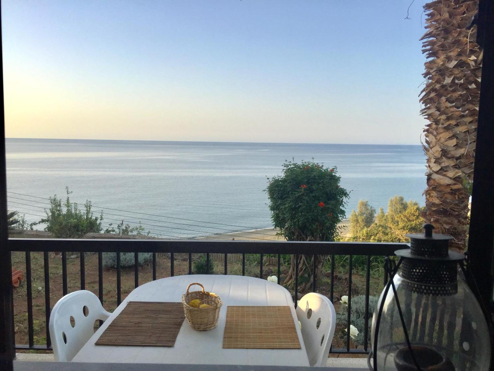 With Stunning Sea View Tatil Evi *